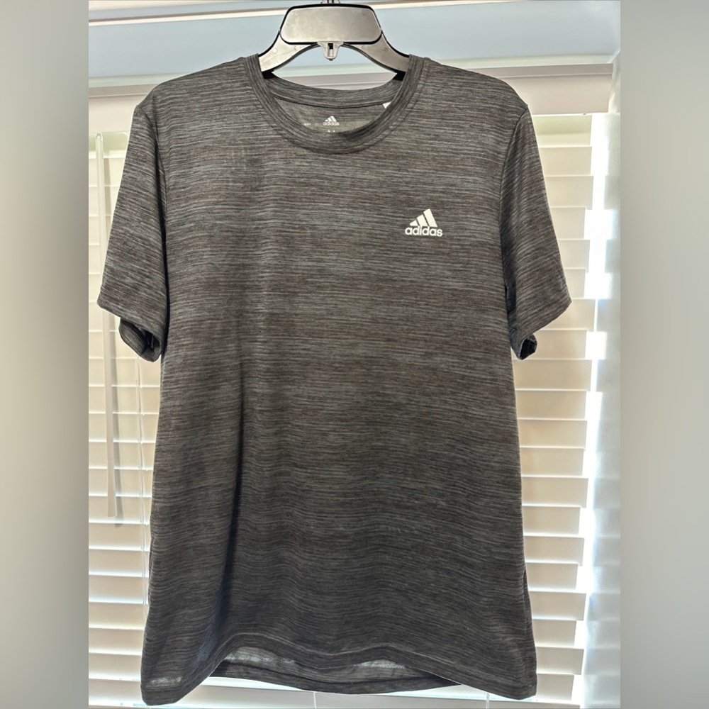 Men’s Adidas Climalite T-shirt Medium Smoke Grey